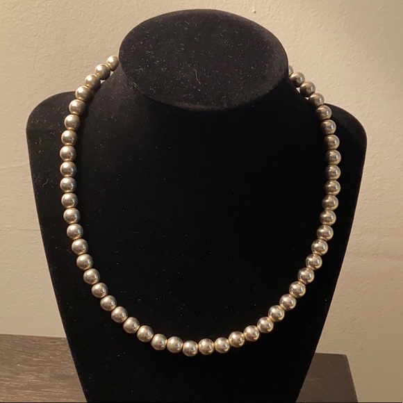 925 Sterling Silver Circle Pearl Necklace 17 Inch